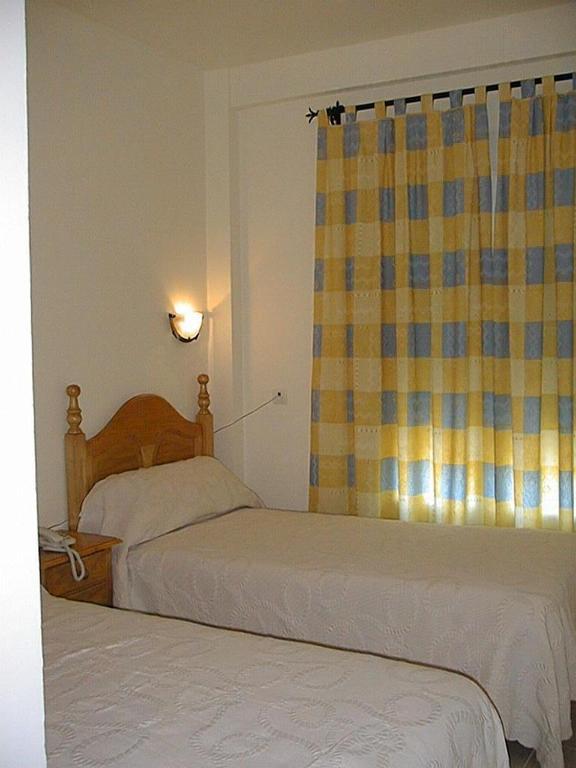 Hostal Restaurante Hermanos Zamora Palma del Río الغرفة الصورة